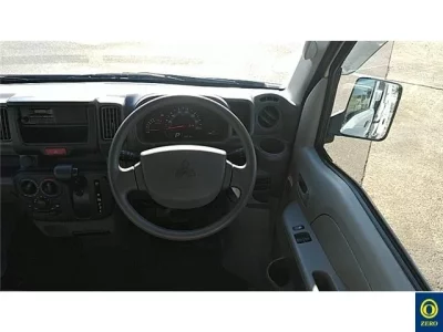 Mitsubishi MINICAB VAN