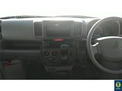 Mitsubishi MINICAB VAN