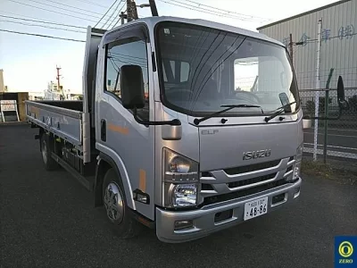 Isuzu ELF  с аукциона в Японии