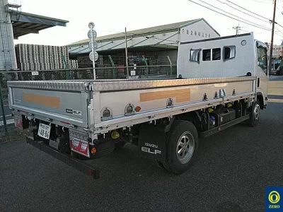 Isuzu ELF  с аукциона в Японии