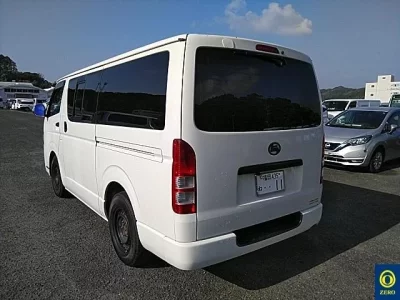 Toyota HIACE VAN  с аукциона в Японии