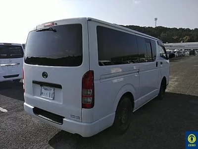 Toyota HIACE VAN  с аукциона в Японии