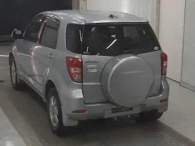 Toyota RUSH  с аукциона в Японии