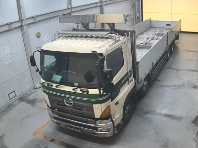 Hino TRUCK