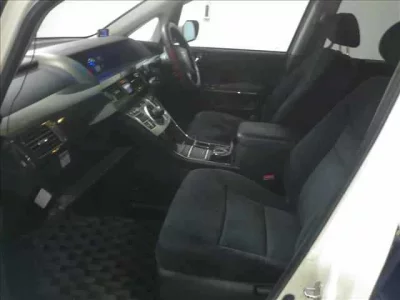 Honda ELYSION  с аукциона в Японии