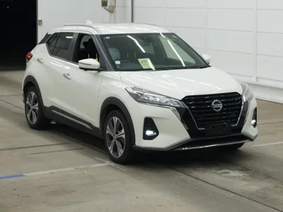 Nissan KICKS  с аукциона в Японии