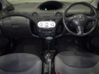 Toyota VITZ лот № 3508 оценка R  с аукциона в Японии 2