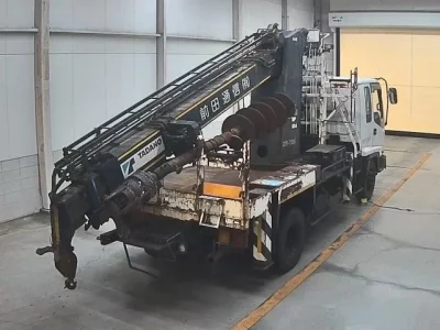 Isuzu FORWARD  с аукциона в Японии