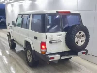 Toyota LAND CRUISER лот № 3105 оценка 3  с аукциона в Японии 1