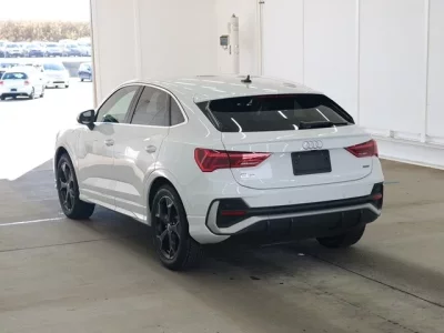 Audi Q3  с аукциона в Японии