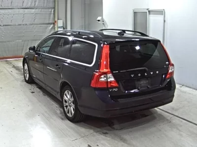 Volvo V70  с аукциона в Японии