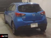Mazda DEMIO лот № 2072 оценка 3.5  с аукциона в Японии 1