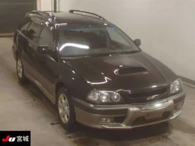 Toyota CALDINA  с аукциона в Японии