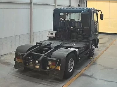 Mitsubishi FUSO TRUCK  с аукциона в Японии