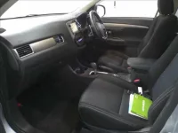 Mitsubishi OUTLANDER лот № 2078 оценка 4  с аукциона в Японии 2