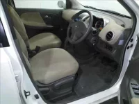 Nissan NOTE лот № 4457 оценка 3.5  с аукциона в Японии 3