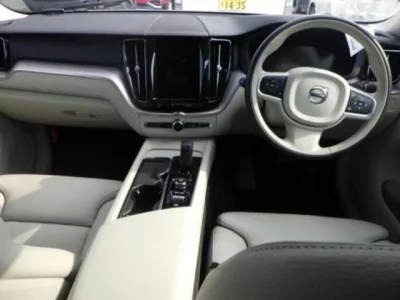 Volvo XC60  с аукциона в Японии