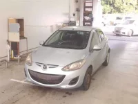 Mazda DEMIO лот № 1521 оценка R  с аукциона в Японии 3