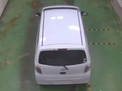 Toyota PIXIS EPOCH  с аукциона в Японии