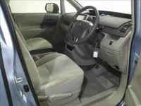 Toyota NOAH лот № 4387 оценка 3.5  с аукциона в Японии 2