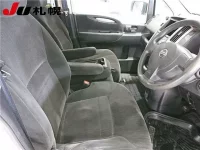 Nissan SERENA лот № 3047 оценка -  с аукциона в Японии 4