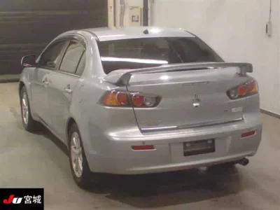 Mitsubishi GALANT FORTIS  с аукциона в Японии