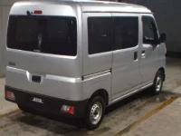 Toyota PIXIS VAN лот № 5071 оценка 4  с аукциона в Японии 4