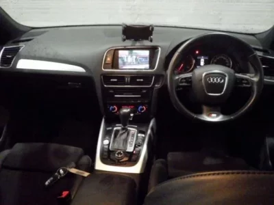 Audi Q5  с аукциона в Японии