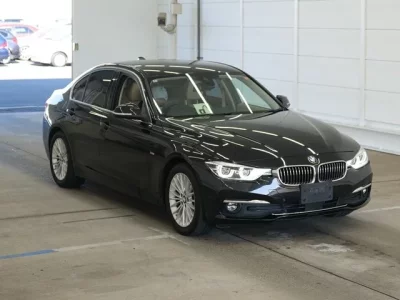BMW 3-Series  с аукциона в Японии