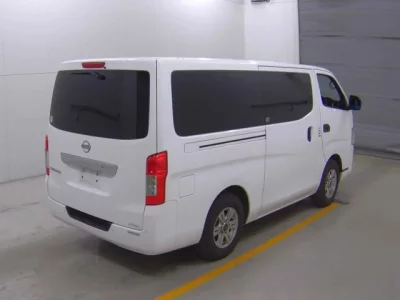 Nissan CARAVAN VAN  с аукциона в Японии