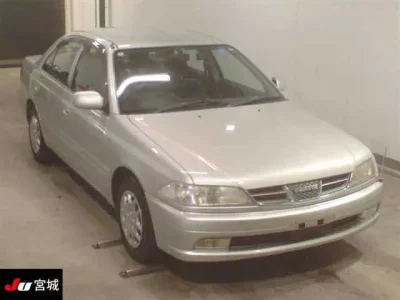 Toyota CARINA  с аукциона в Японии