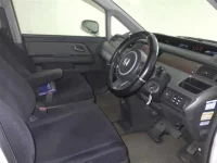 Honda STEP WAGON лот № 1014 оценка 3.5  с аукциона в Японии 2