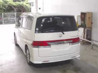 Honda STEP WAGON лот № 1014 оценка 3.5  с аукциона в Японии 1