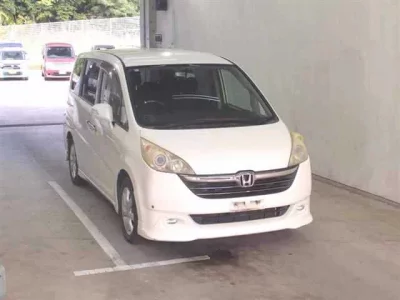 Honda STEP WAGON  с аукциона в Японии