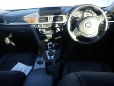 BMW 3-Series  с аукциона в Японии