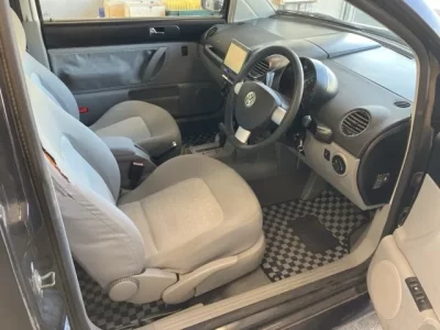 Volkswagen NEW BEETLE