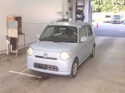 Daihatsu MIRA  с аукциона в Японии