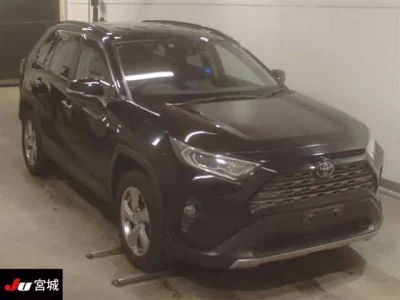 Toyota RAV4  с аукциона в Японии