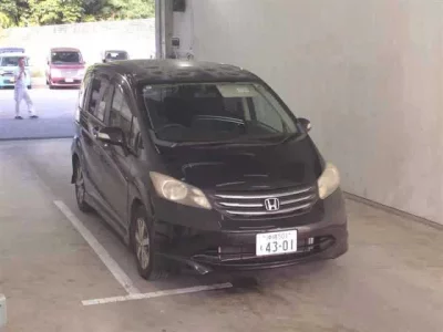 Honda FREED  с аукциона в Японии