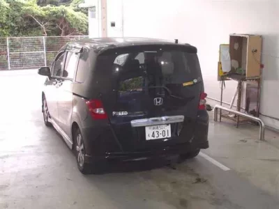 Honda FREED  с аукциона в Японии