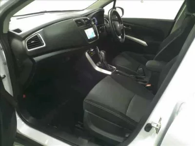 Suzuki SX-4  с аукциона в Японии