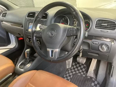 Volkswagen GOLF CABRIOLET