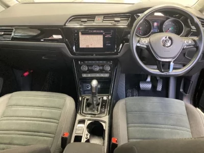 Volkswagen GOLF TOURAN