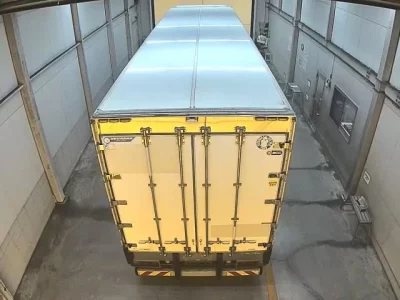 Mitsubishi FUSO TRUCK  с аукциона в Японии