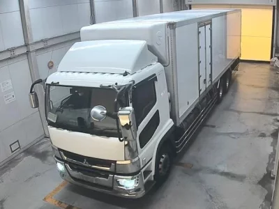 Mitsubishi FUSO TRUCK  с аукциона в Японии