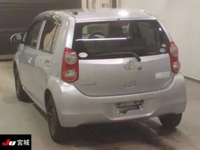 Toyota PASSO  с аукциона в Японии