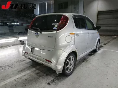 Subaru R2