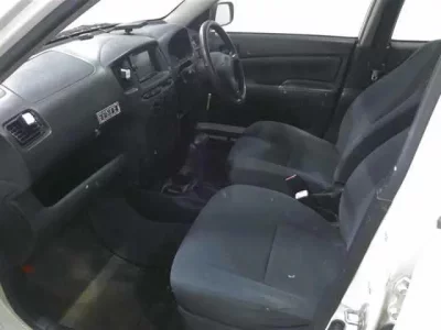 Toyota PROBOX  с аукциона в Японии