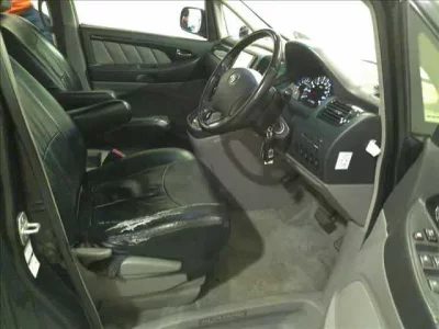Toyota ALPHARD  с аукциона в Японии