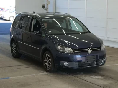 Volkswagen GOLF TOURAN  с аукциона в Японии